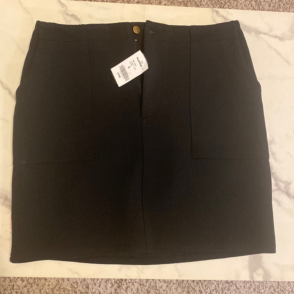NWT Skirt